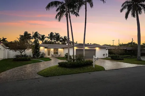 2846 NE 35th Court Lighthouse Point FL 33064