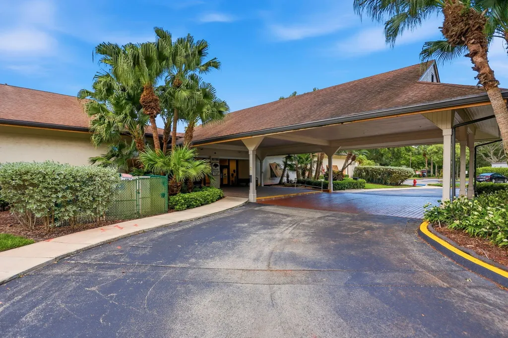 10110 Cedar Point Boulevard Boynton Beach FL 33437