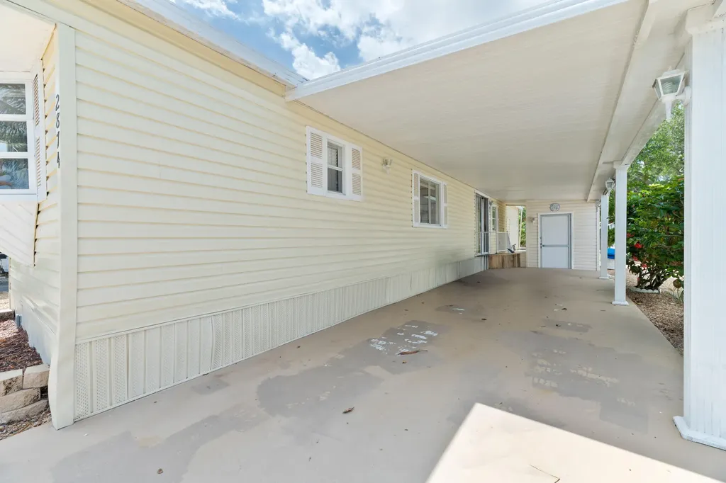 2874 SW 58th Street Fort Lauderdale FL 33312
