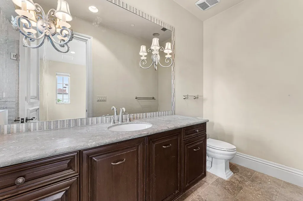 453 NE 19th Avenue Deerfield Beach FL 33441