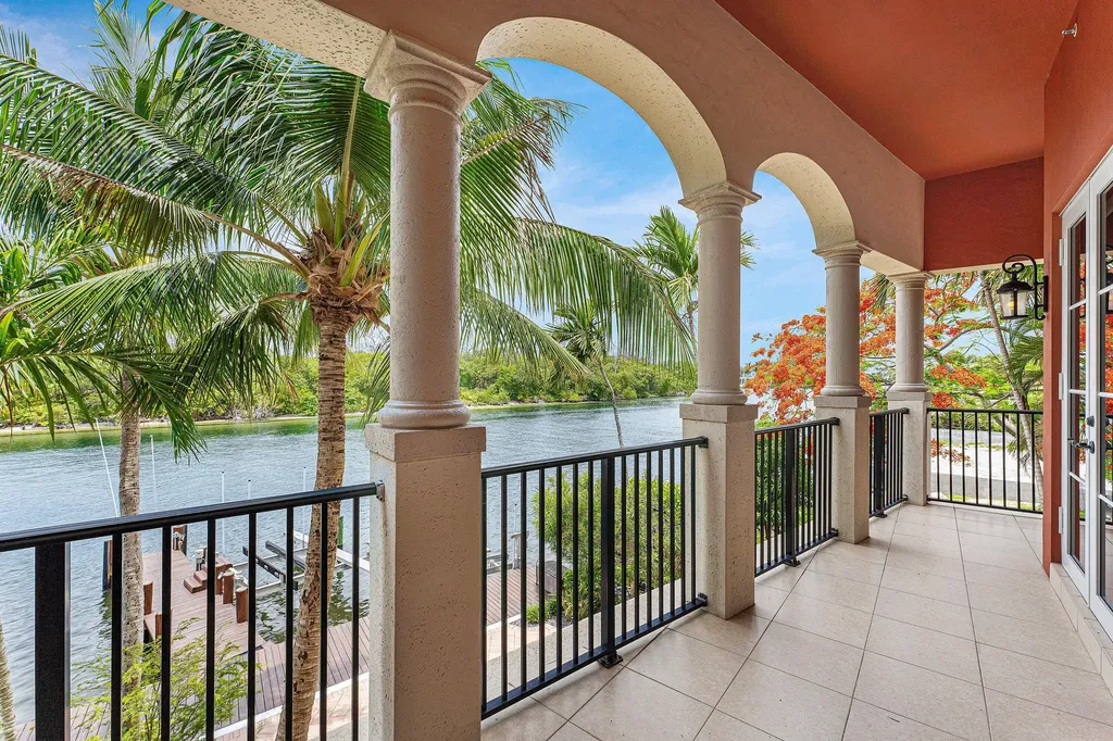 453 NE 19th Avenue Deerfield Beach FL 33441