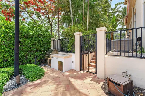 453 NE 19th Avenue Deerfield Beach FL 33441