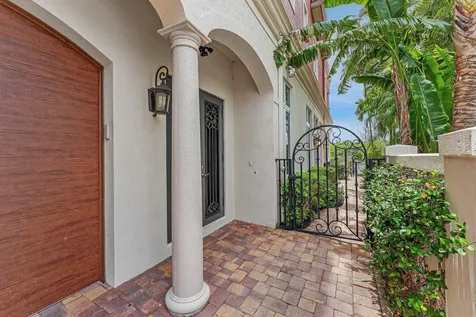 453 NE 19th Avenue Deerfield Beach FL 33441