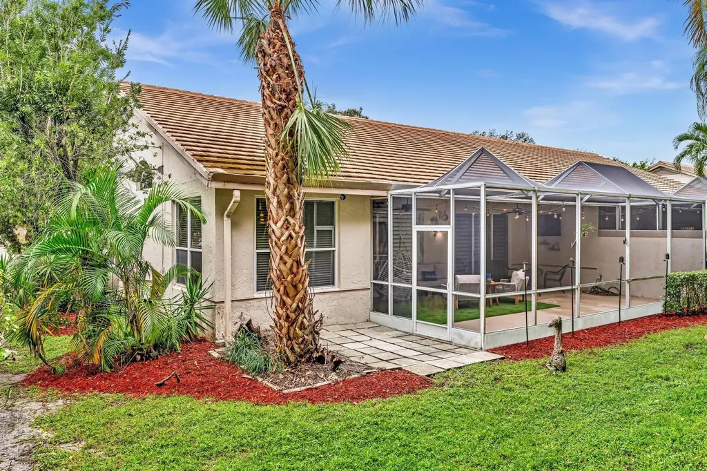 7445 Rockbridge Circle Lake Worth FL 33467