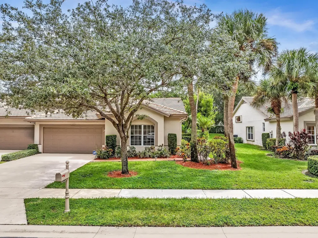 7445 Rockbridge Circle Lake Worth FL 33467