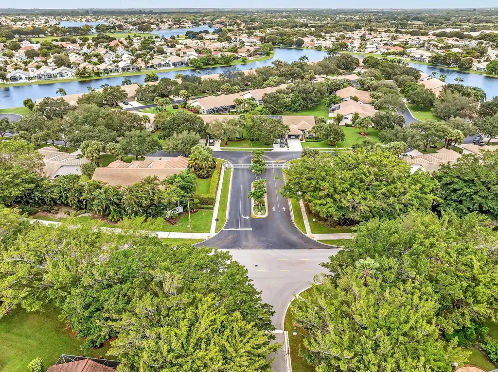 7445 Rockbridge Circle Lake Worth FL 33467