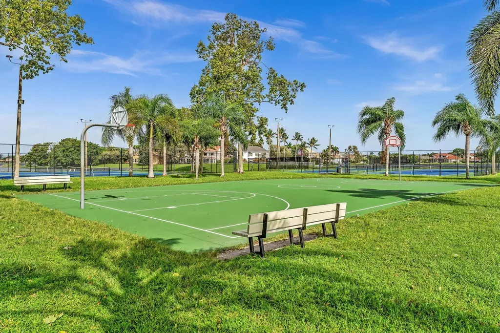 7445 Rockbridge Circle Lake Worth FL 33467