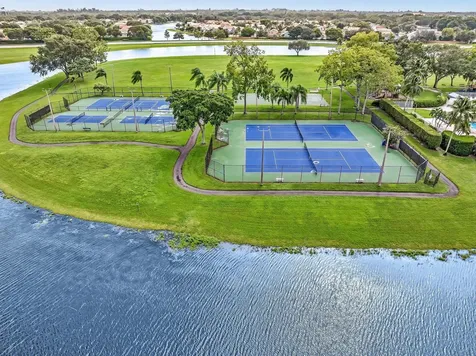 7445 Rockbridge Circle Lake Worth FL 33467
