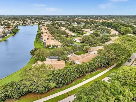7445 Rockbridge Circle Lake Worth FL 33467