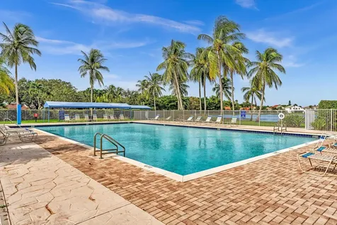 7445 Rockbridge Circle Lake Worth FL 33467