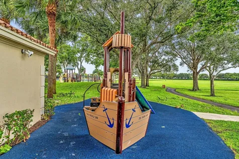 7445 Rockbridge Circle Lake Worth FL 33467