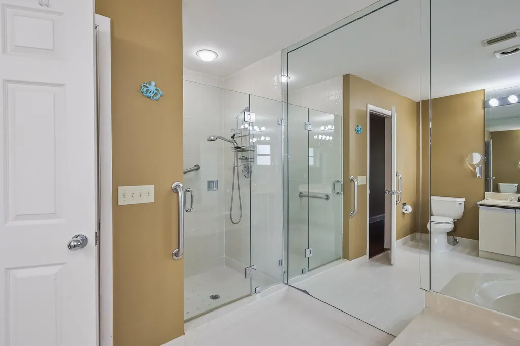 4738 Fountains Drive S Lake Worth FL 33467