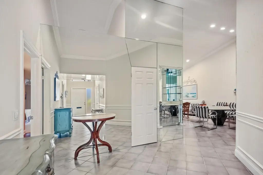 4738 Fountains Drive S Lake Worth FL 33467