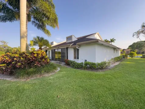 4738 Fountains Drive S Lake Worth FL 33467