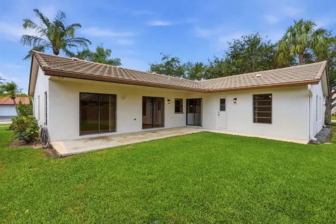 7909 NW 18th Place Margate FL 33063