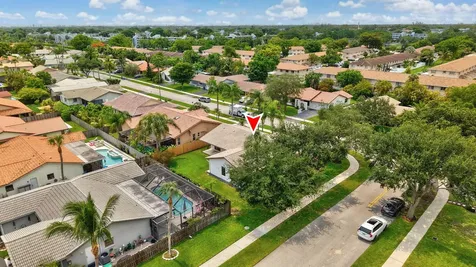 7909 NW 18th Place Margate FL 33063