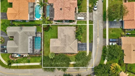 7909 NW 18th Place Margate FL 33063