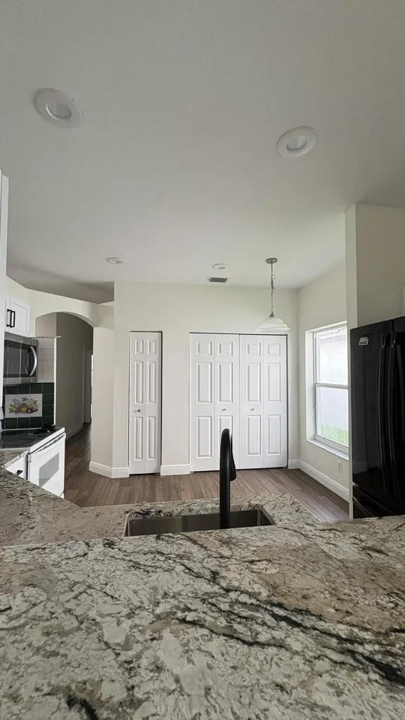 4967 Pelican Manor Coconut Creek FL 33073