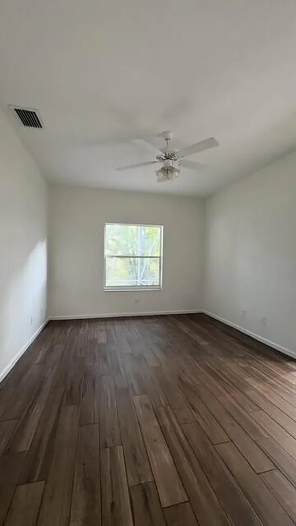 4967 Pelican Manor Coconut Creek FL 33073
