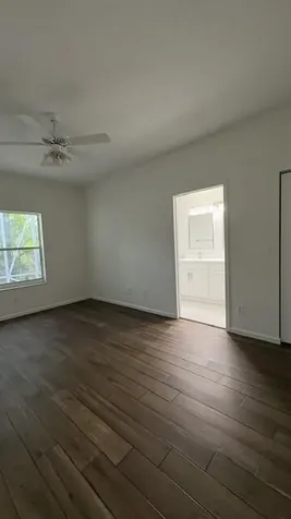 4967 Pelican Manor Coconut Creek FL 33073