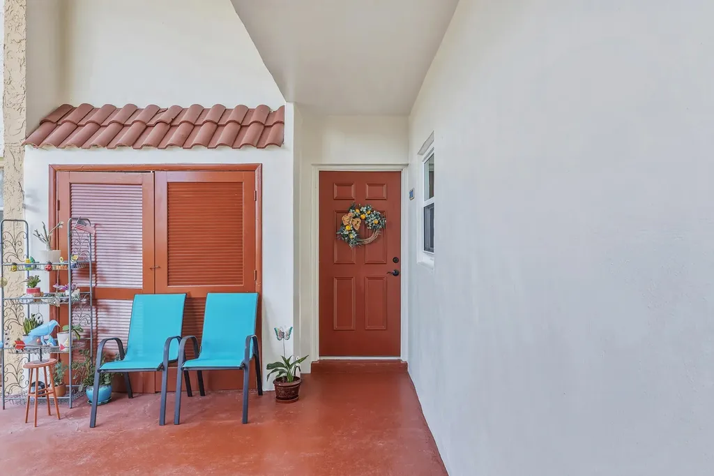 215 Lake Carol Drive West Palm Beach FL 33411