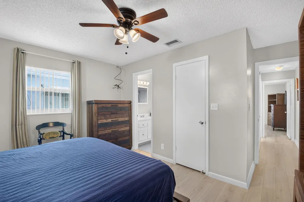 1710 SW 20th Street Boynton Beach FL 33426