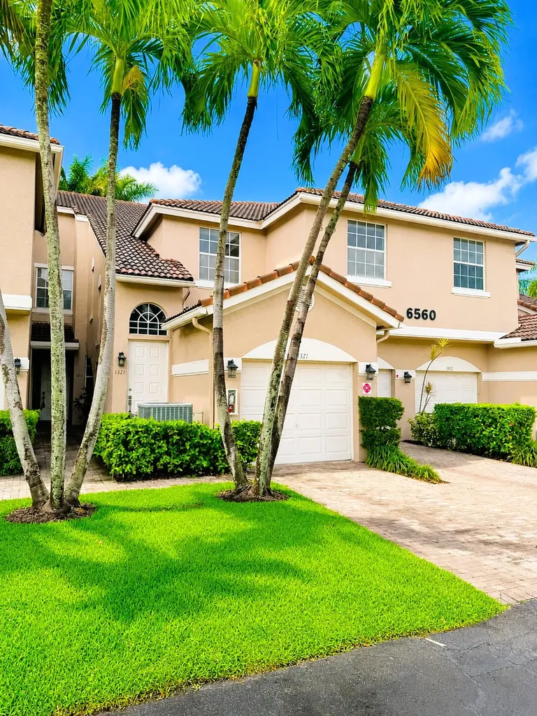 6560 Villa Sonrisa Drive Boca Raton FL 33433