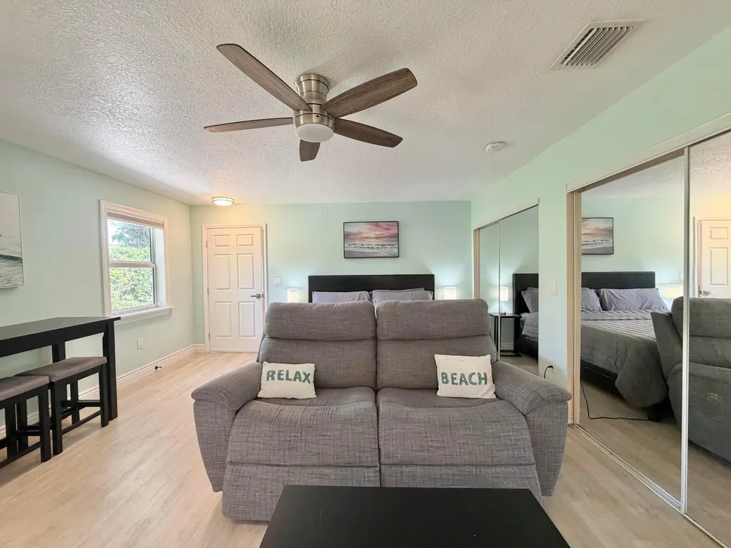 6100 Francis Street Jupiter FL 33458