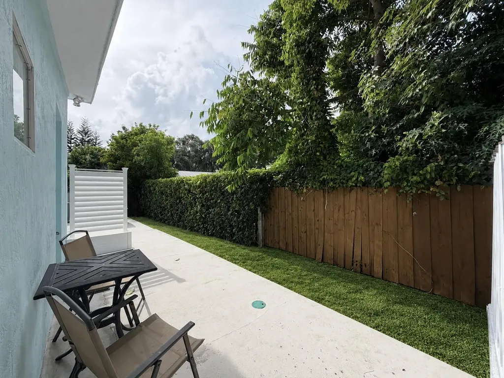 6100 Francis Street Jupiter FL 33458
