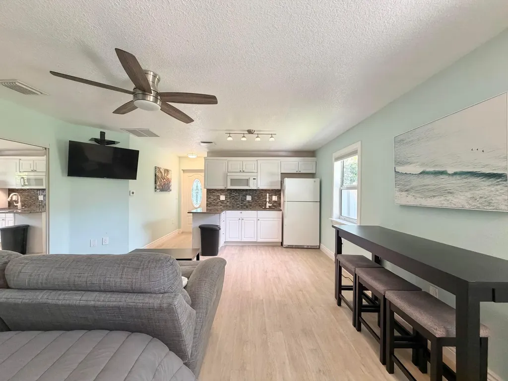 6100 Francis Street Jupiter FL 33458