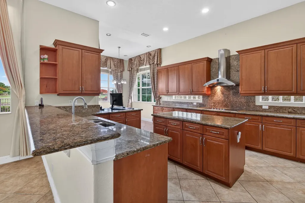 7213 NW 123rd Avenue Parkland FL 33076