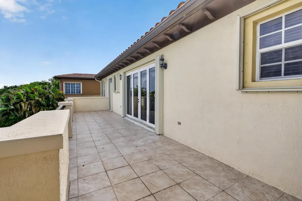7213 NW 123rd Avenue Parkland FL 33076