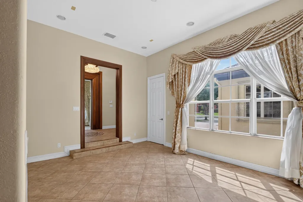 7213 NW 123rd Avenue Parkland FL 33076