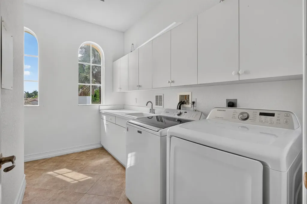 7213 NW 123rd Avenue Parkland FL 33076