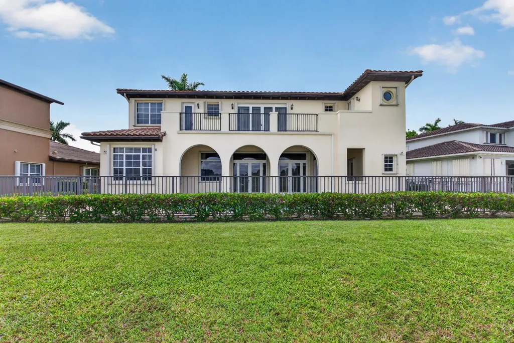7213 NW 123rd Avenue Parkland FL 33076