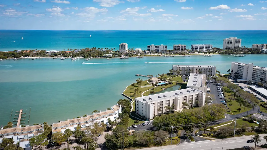 300 Intracoastal Place Jupiter FL 33469
