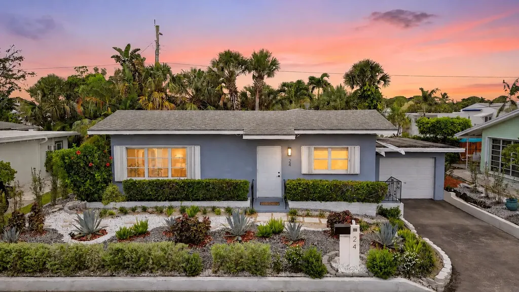 24 Douglas Drive Ocean Ridge FL 33435