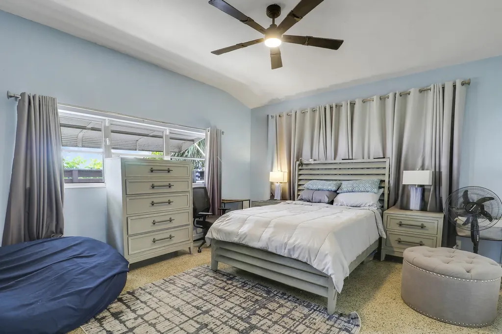 24 Douglas Drive Ocean Ridge FL 33435
