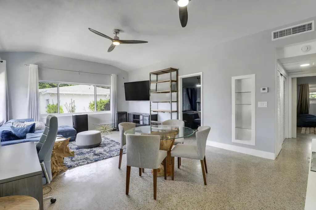 24 Douglas Drive Ocean Ridge FL 33435