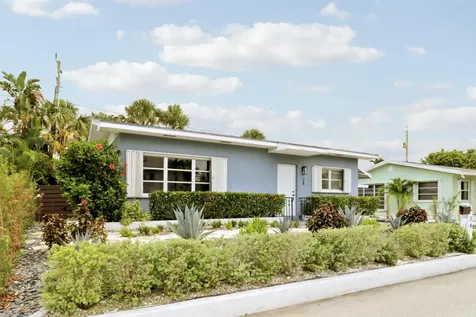 24 Douglas Drive Ocean Ridge FL 33435