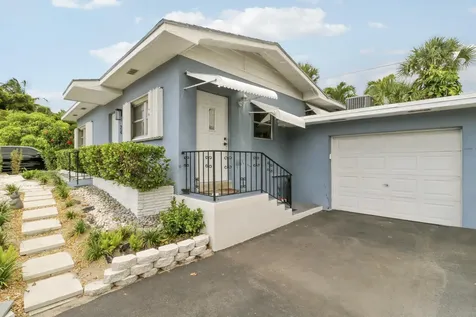 24 Douglas Drive Ocean Ridge FL 33435