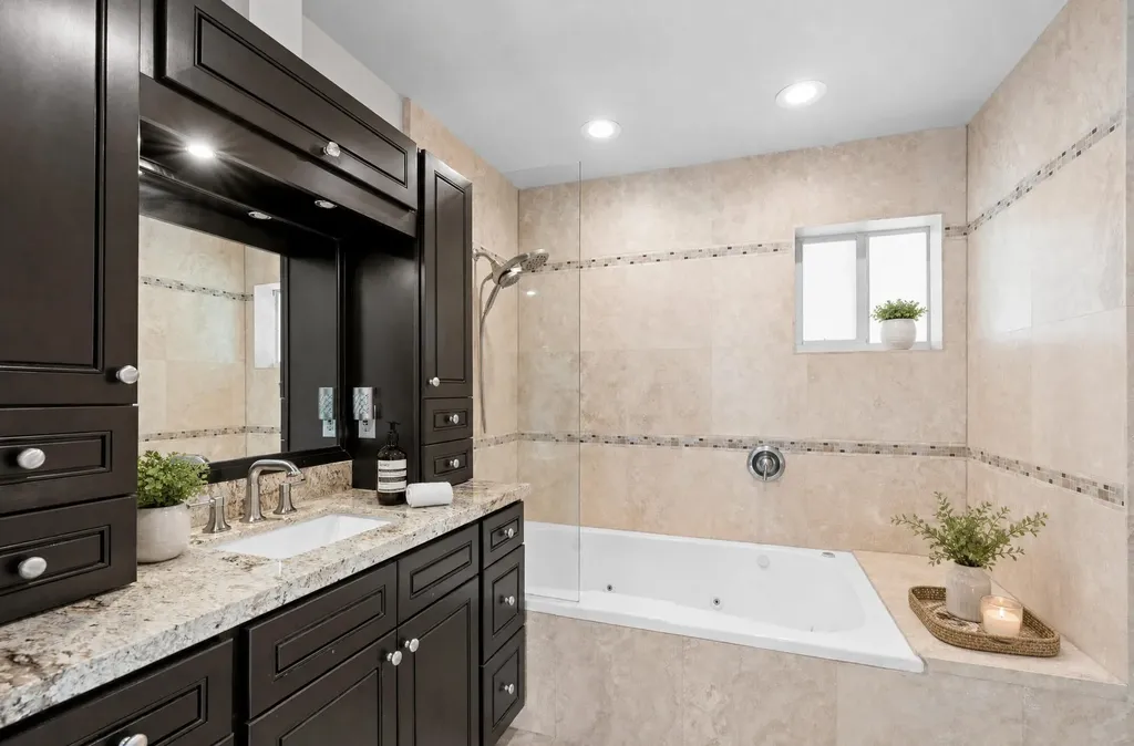 4100 NW 7th Street Coconut Creek FL 33066