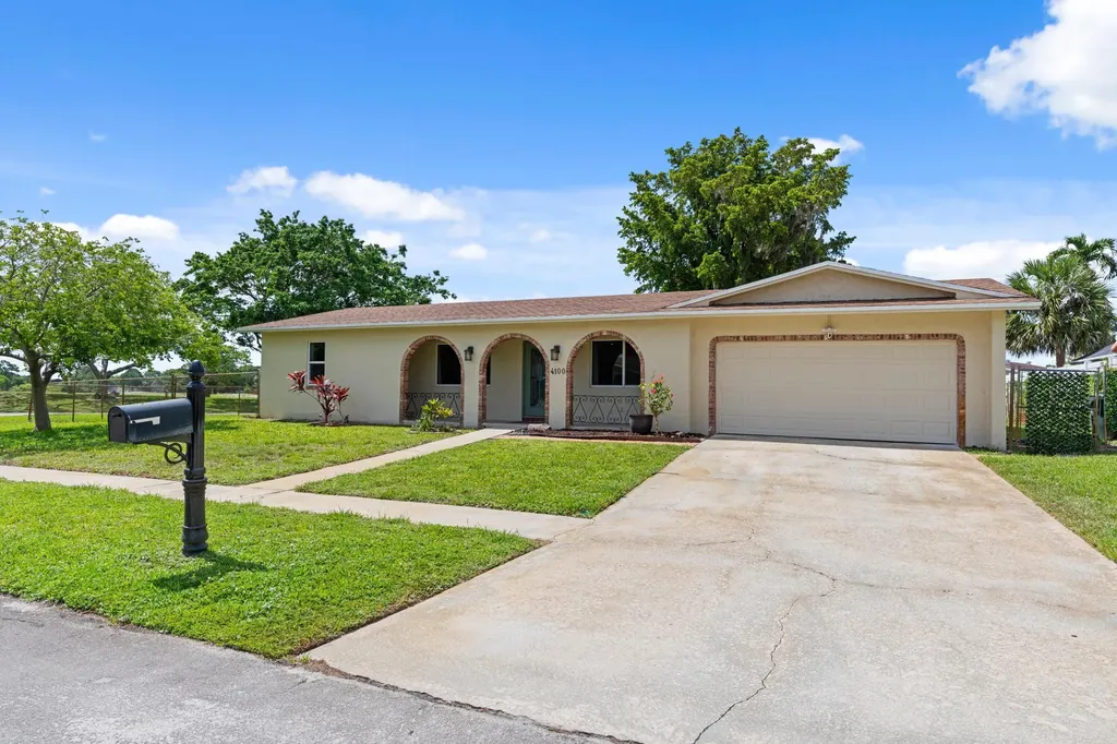4100 NW 7th Street Coconut Creek FL 33066