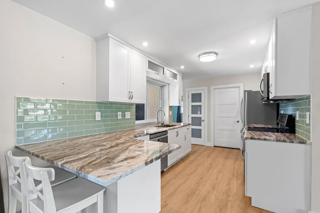 4100 NW 7th Street Coconut Creek FL 33066