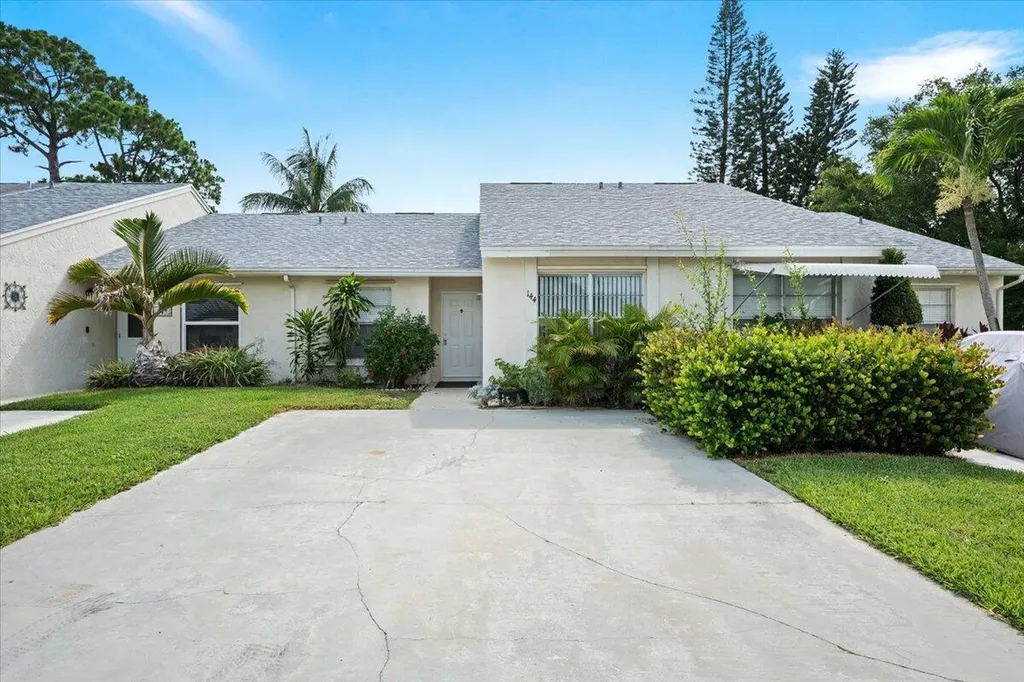 144 Deerfield Court Jupiter FL 33458
