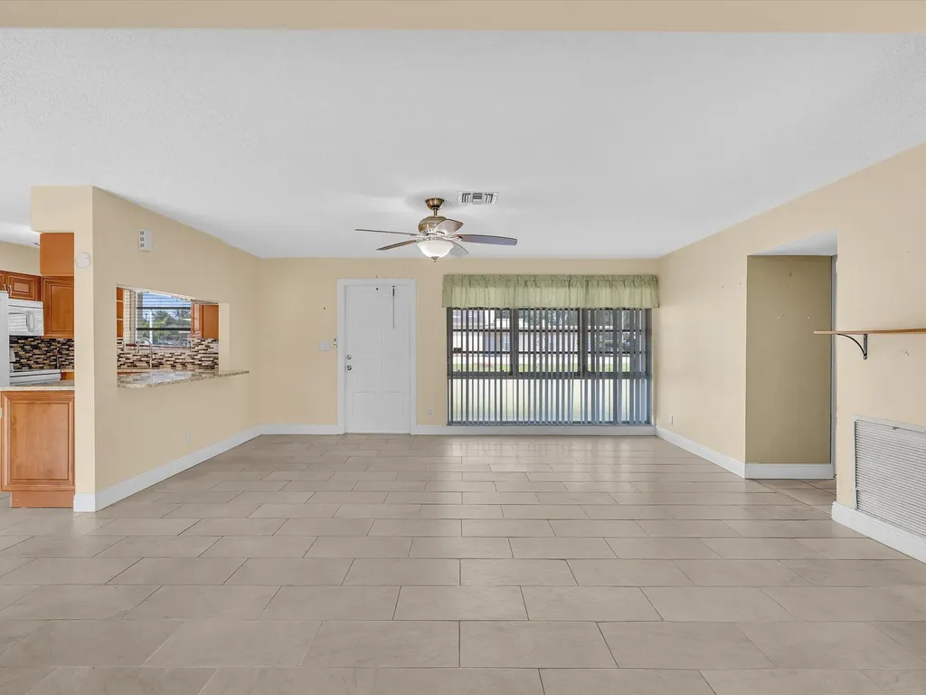 4041 NE 18th Terrace Pompano Beach FL 33064