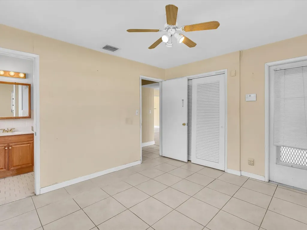 4041 NE 18th Terrace Pompano Beach FL 33064