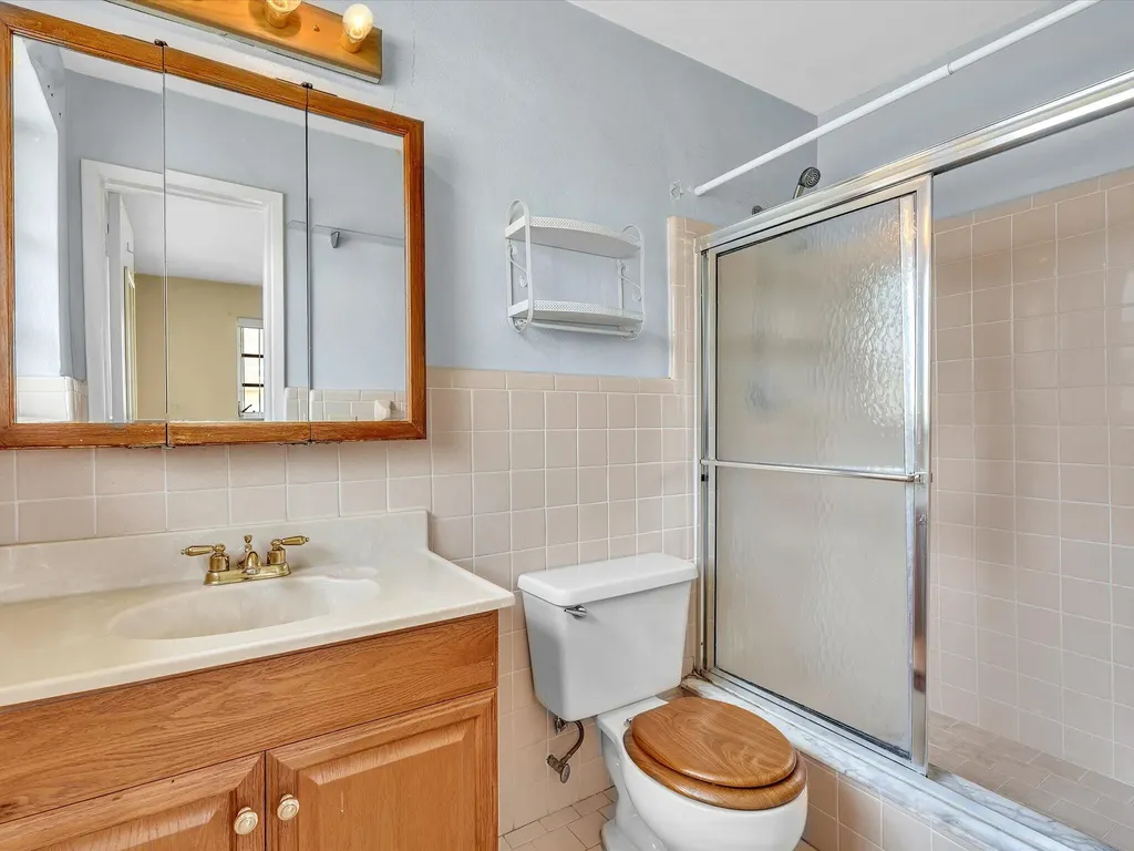 4041 NE 18th Terrace Pompano Beach FL 33064