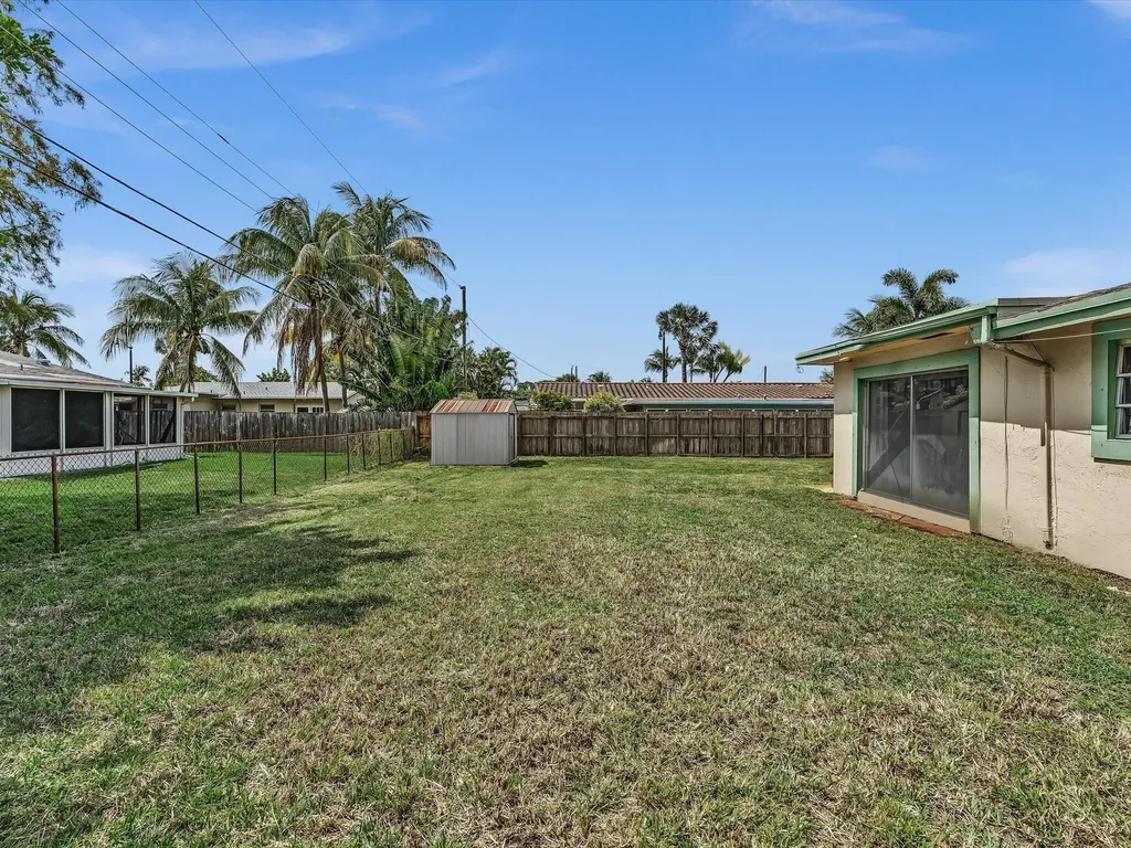 4041 NE 18th Terrace Pompano Beach FL 33064