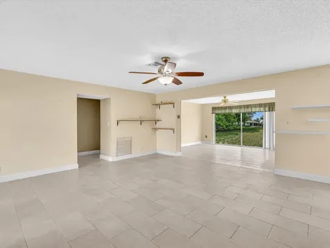 4041 NE 18th Terrace Pompano Beach FL 33064
